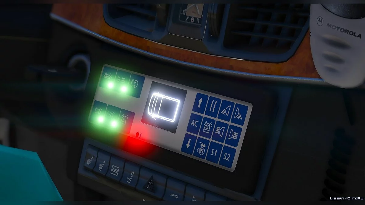 Mercedes Benz Clase E - Ambulancia / GTA 5