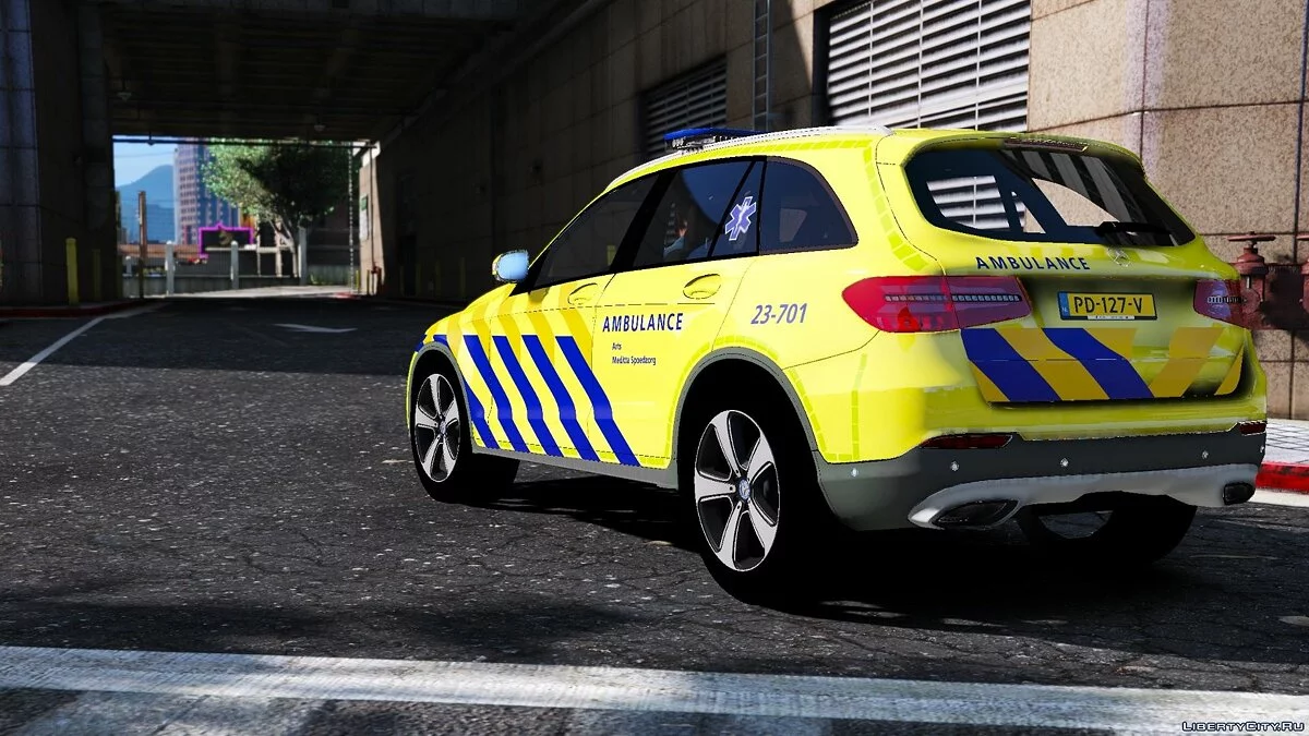 Mercedes GLC - Mobil Ambulans / GTA 5