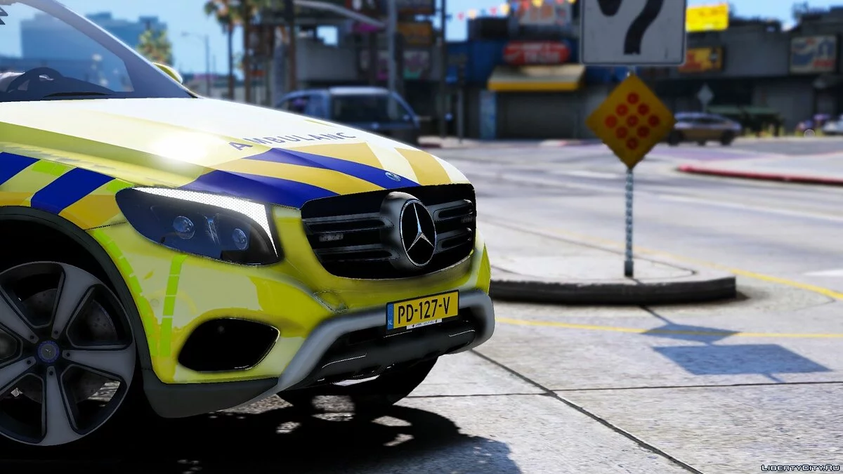 Mercedes GLC - Mobil Ambulans / GTA 5