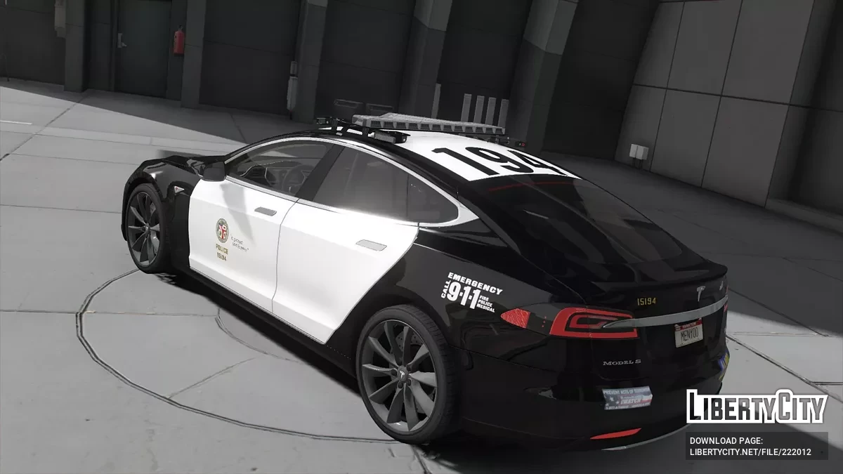 2016 Tesla Model S LAPD / GTA 5