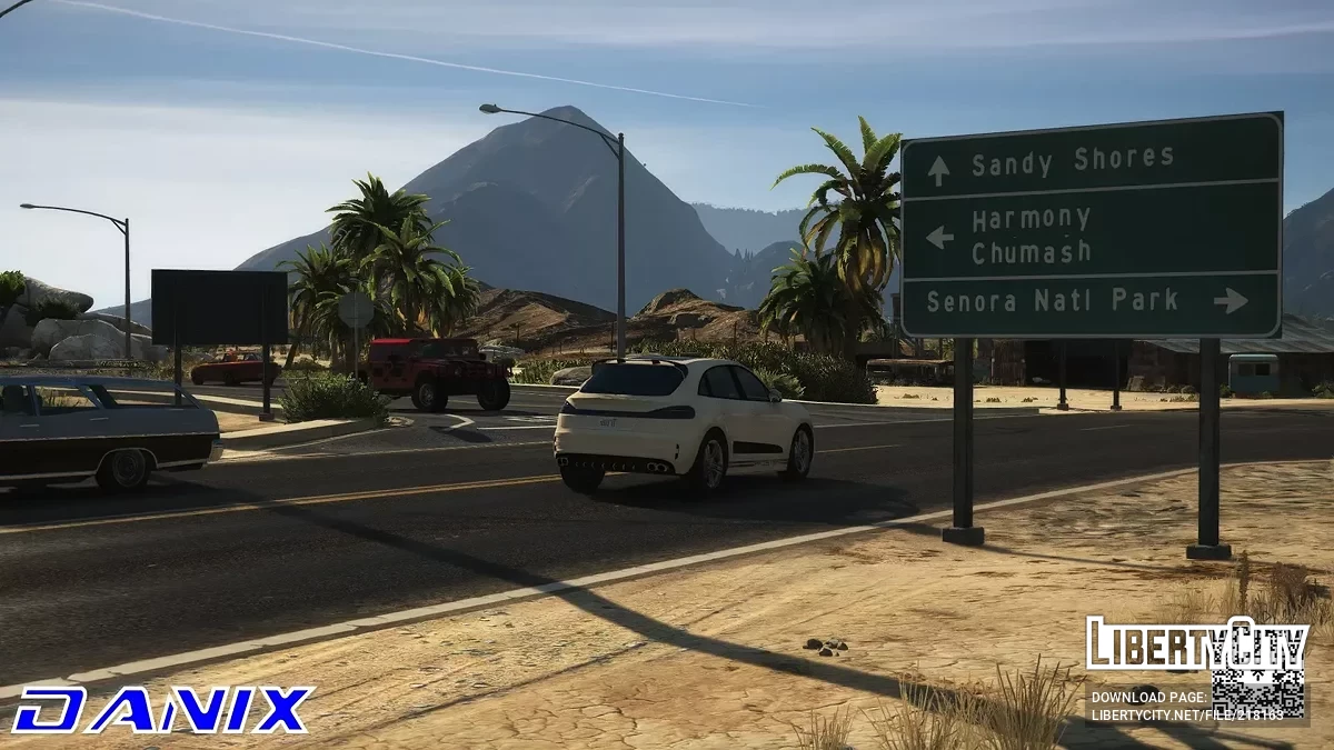 New Grand Senor Road in deserted area / GTA 5