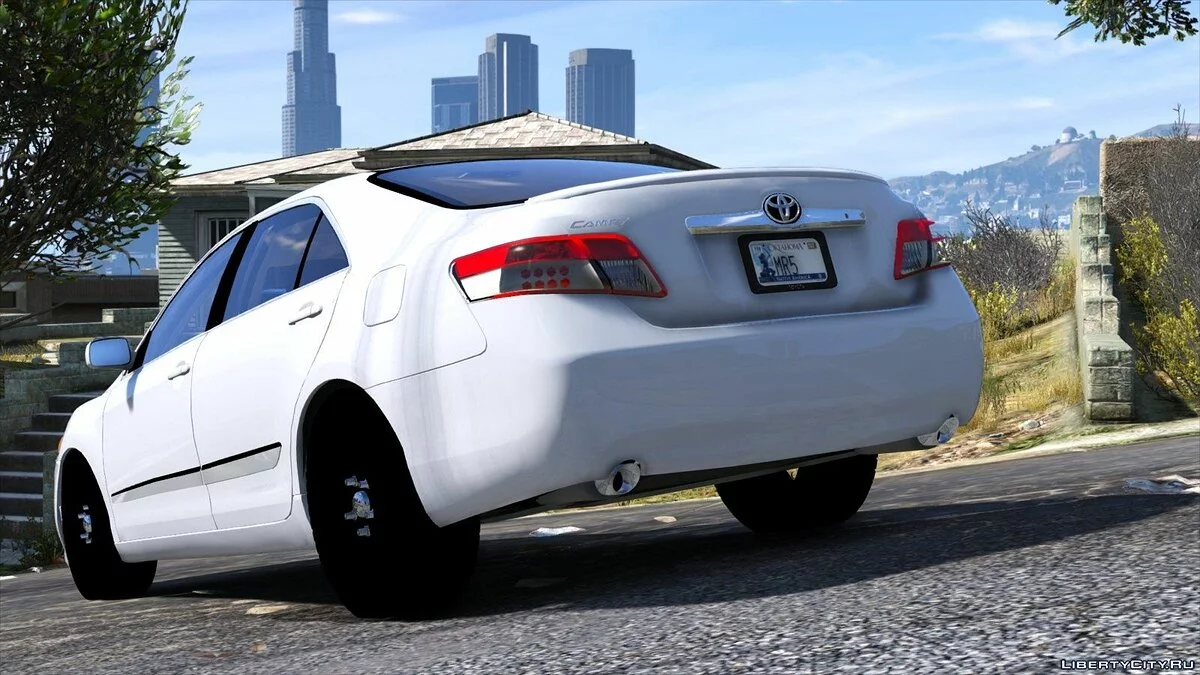 Toyota Camry 2011 + Арабські диски для дрифтингу / GTA 5