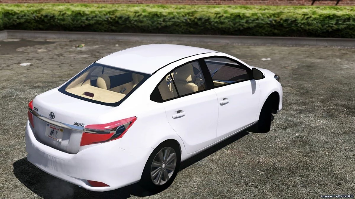 Toyota Yaris 1.0 2015 / GTA 5