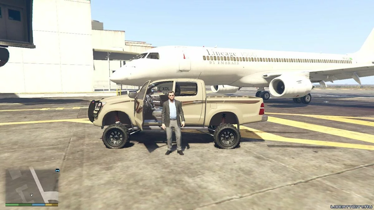 Піднятий Toyota Hilux 1.0 / GTA 5