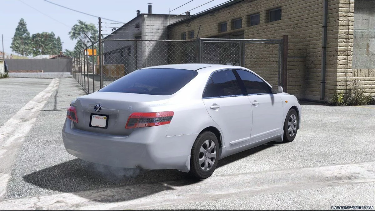 2011年丰田凯美瑞GL 1.0 / GTA 5