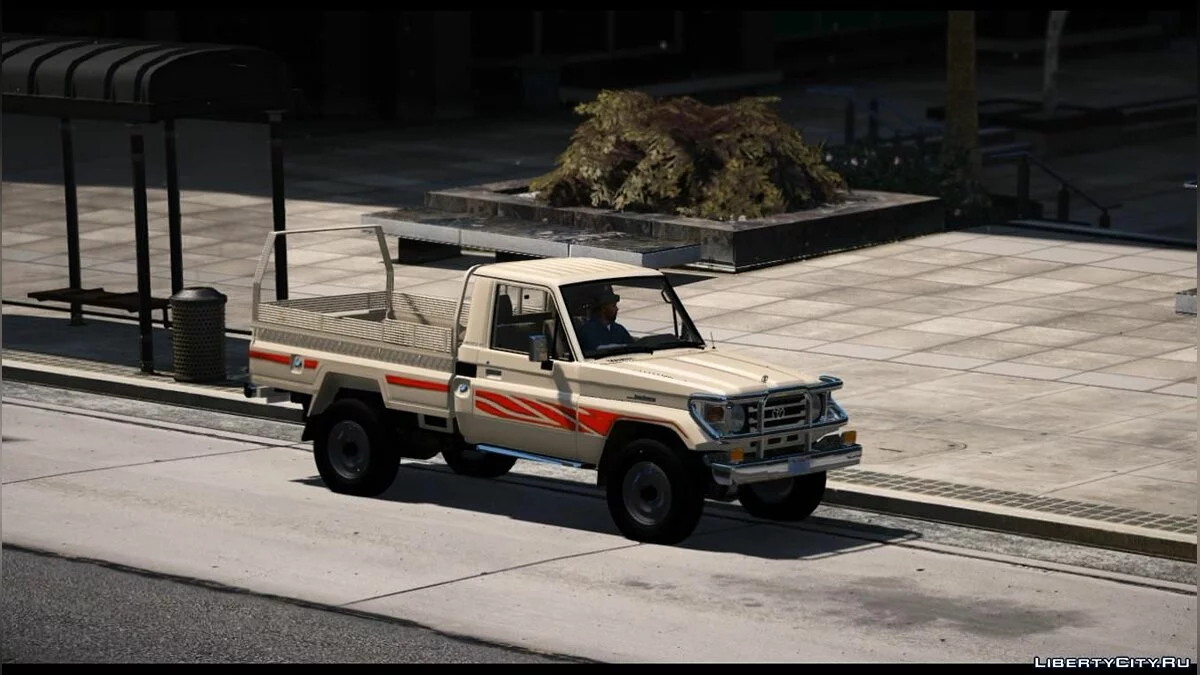 Toyota Land Cruiser 2006 [Add-on | Replace] / GTA 5