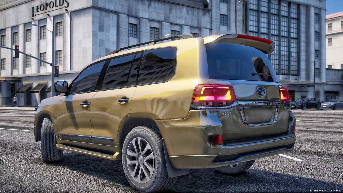 Toyota Land Cruiser 200 Design Esportivo / GTA 5