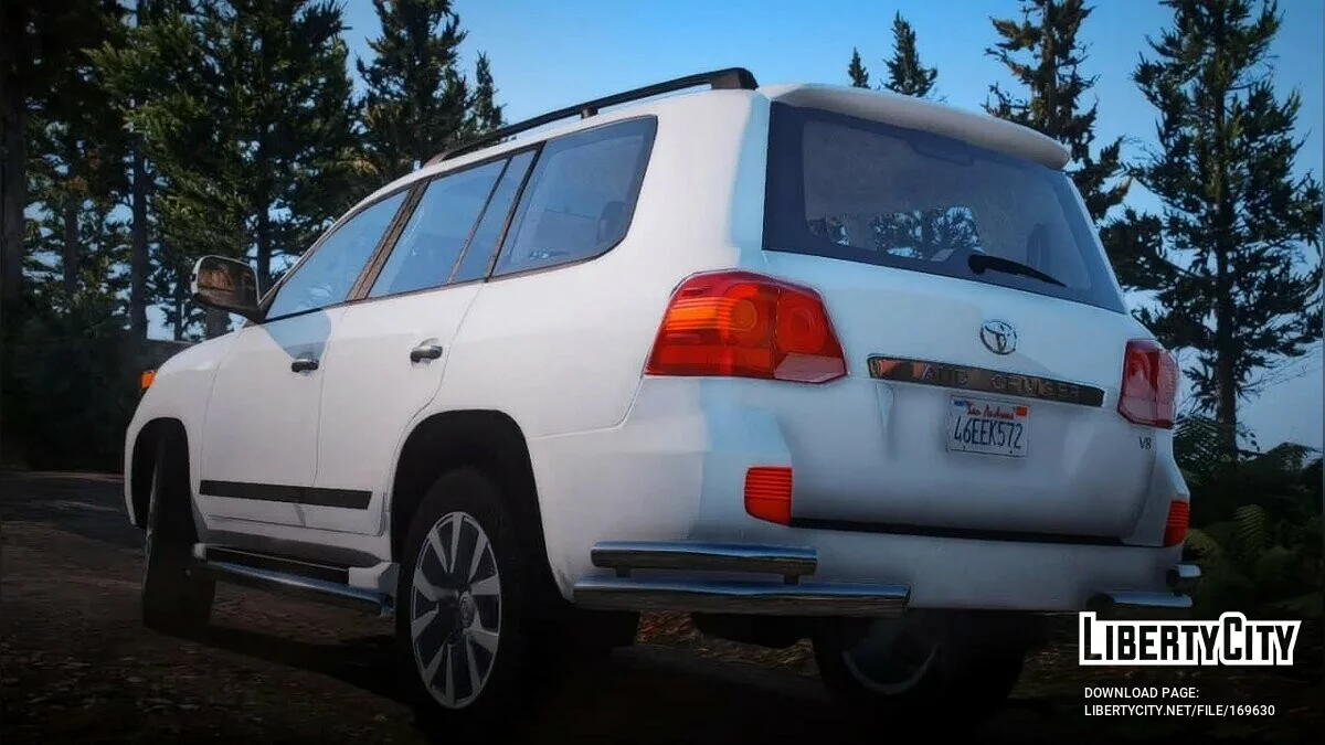 Toyota Land Cruiser 200 2013 v2.2 / GTA 5