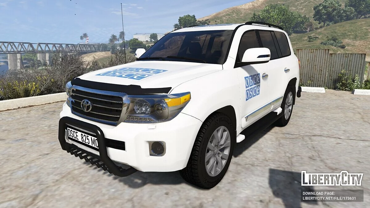 2013款丰田兰德酷路泽200 OSCE / GTA 5