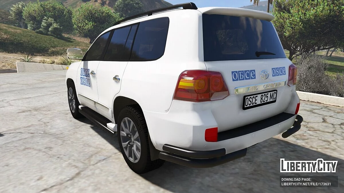 2013款丰田兰德酷路泽200 OSCE / GTA 5