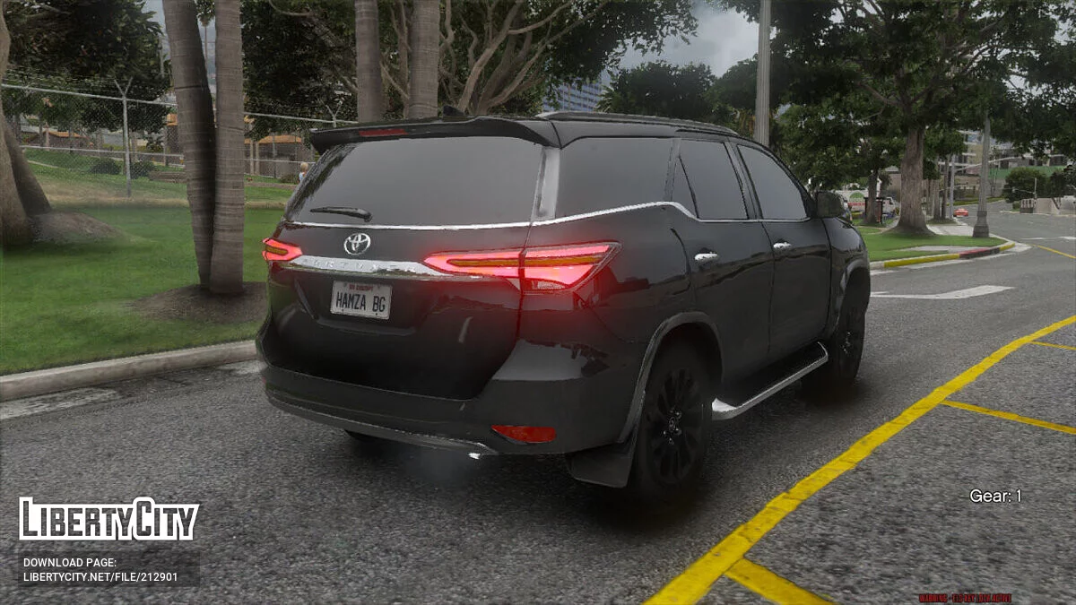 Toyota Fortuner 2022 v1.5 / GTA 5