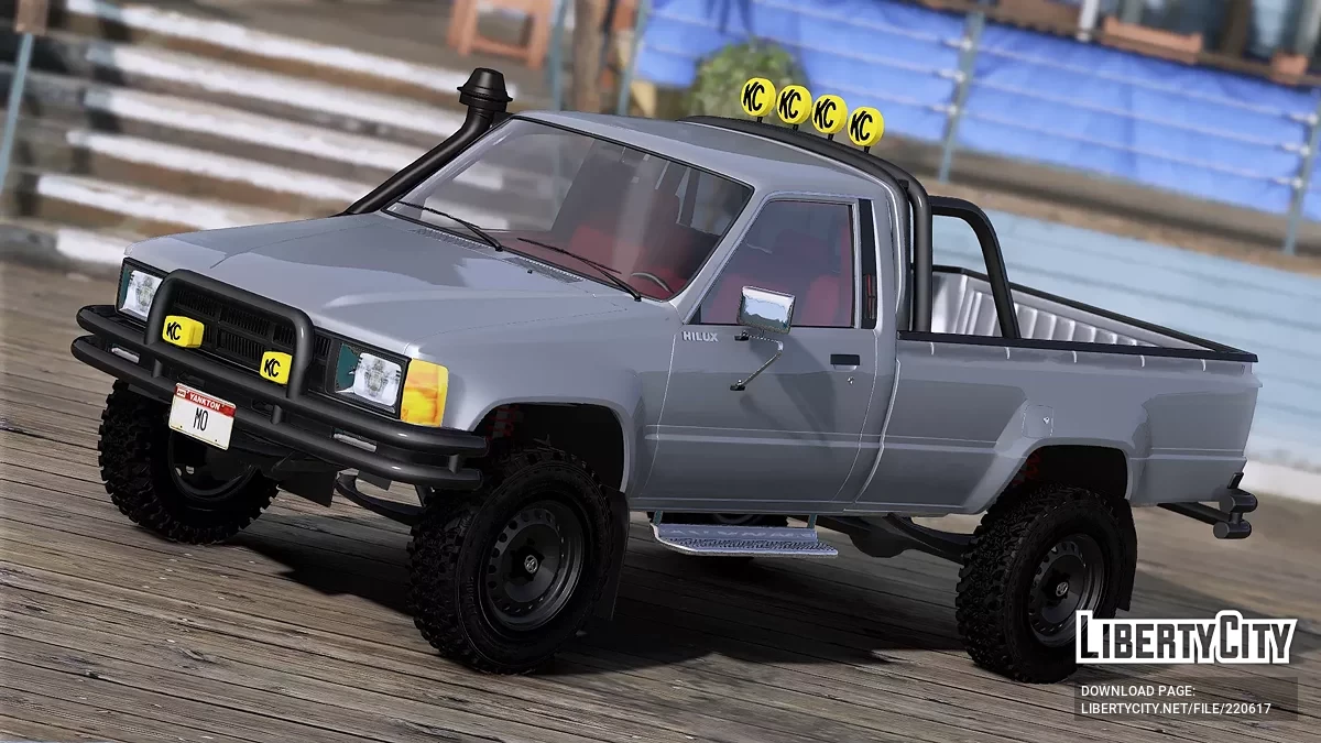 Toyota Hilux Xtra Cab SR5 4x4 1985-1990 ''Marty McFly'' / GTA 5