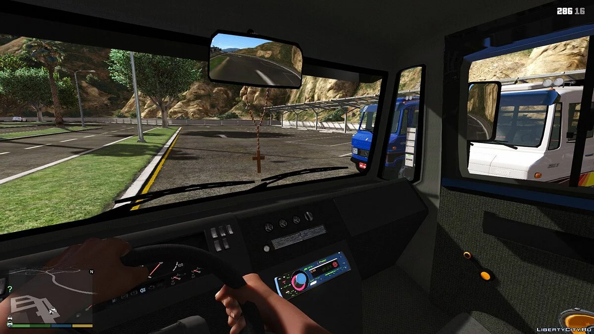 MB 608D Carrocería + extra 1.0 / GTA 5