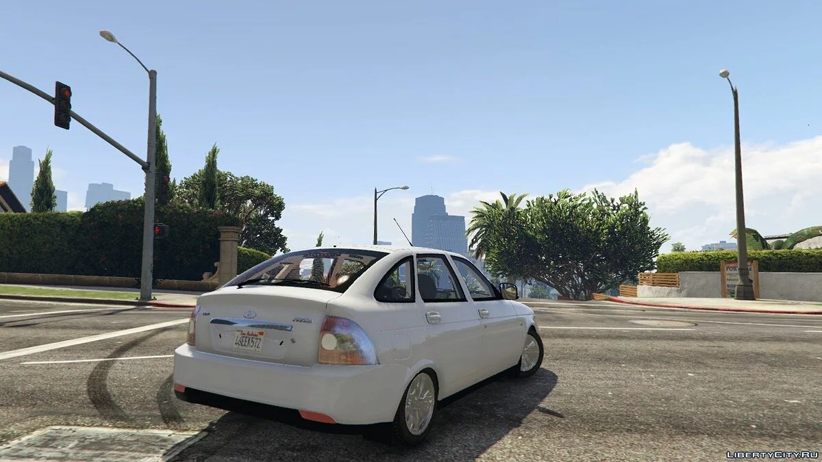 Lada Priora Hatchback 1.0 / GTA 5