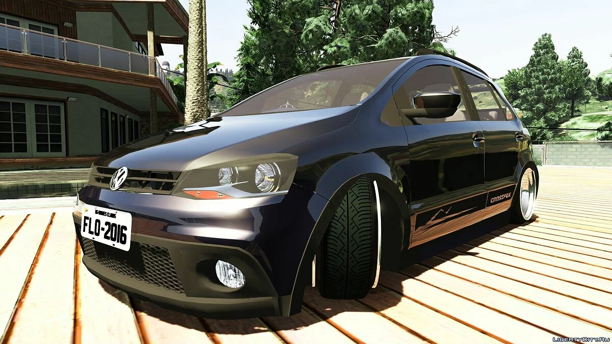 2013 Volkswagen CrossFox з дисками Bentley 20 / GTA 5