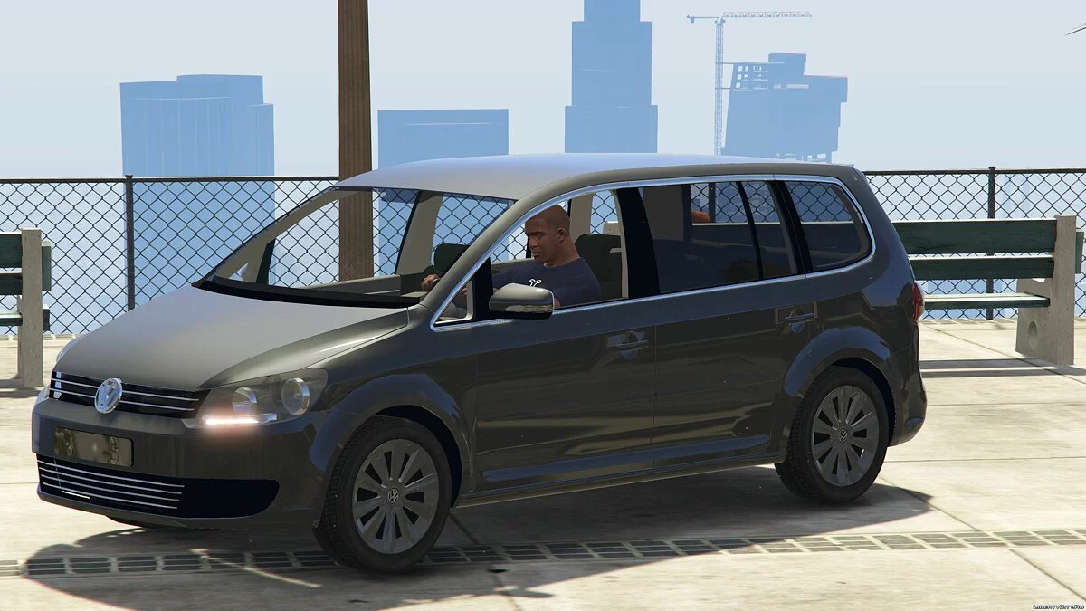 Volkswagen Touran [Entsperrt] 1.0 / GTA 5
