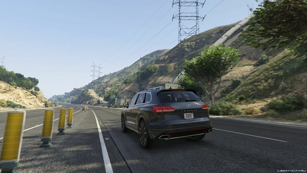 VW Touareg R-Line 2019 (Básico)[Addon] / GTA 5