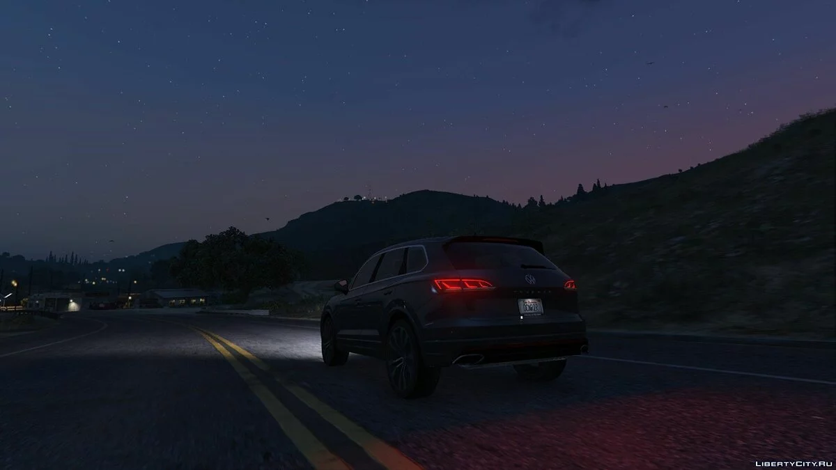 VW Touareg R-Line 2019 (Básico)[Addon] / GTA 5