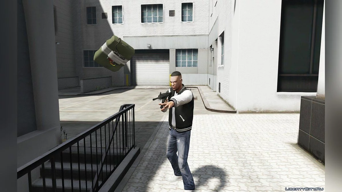 GTA 4 Sticky Bomb / GTA 5