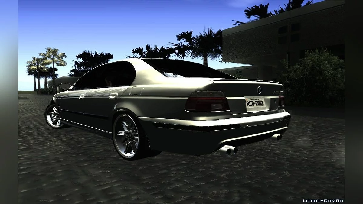 BMW M5 E39 de 2003 / GTA San Andreas