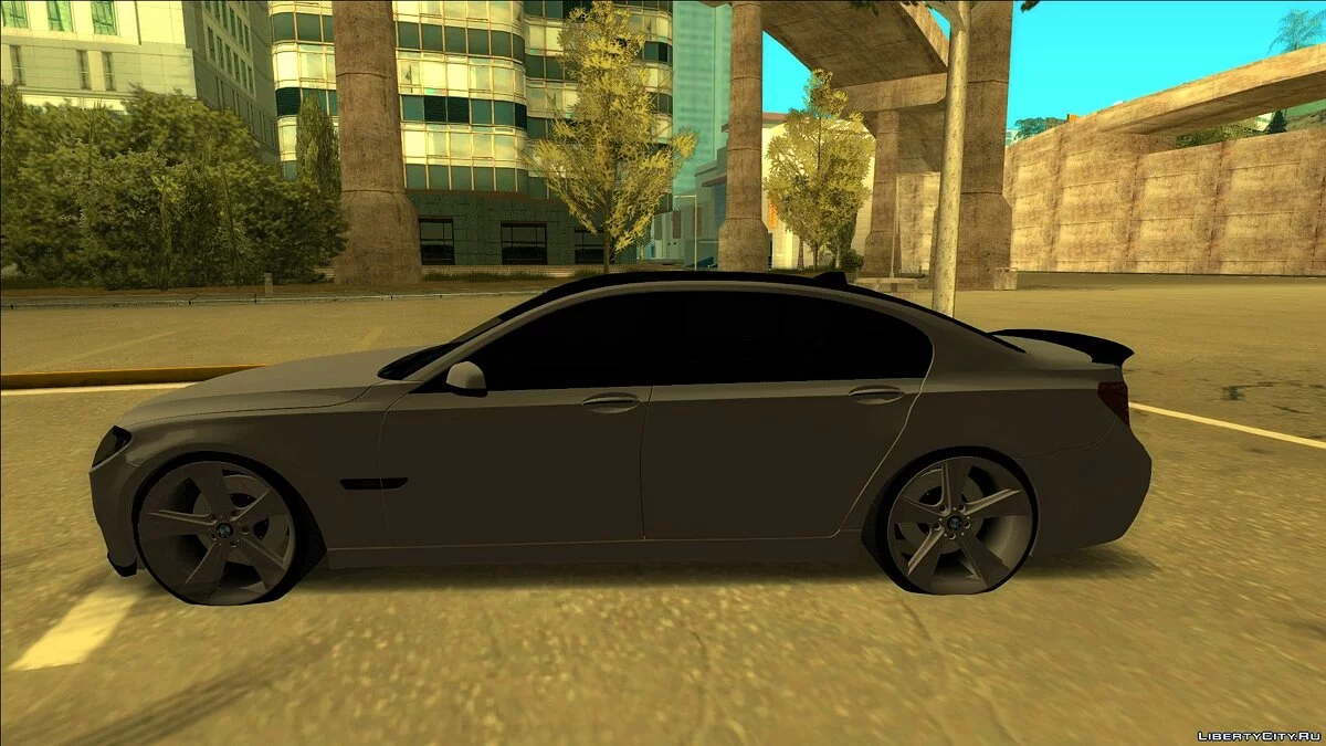 Tuned BMW 7 Series F01 / GTA San Andreas