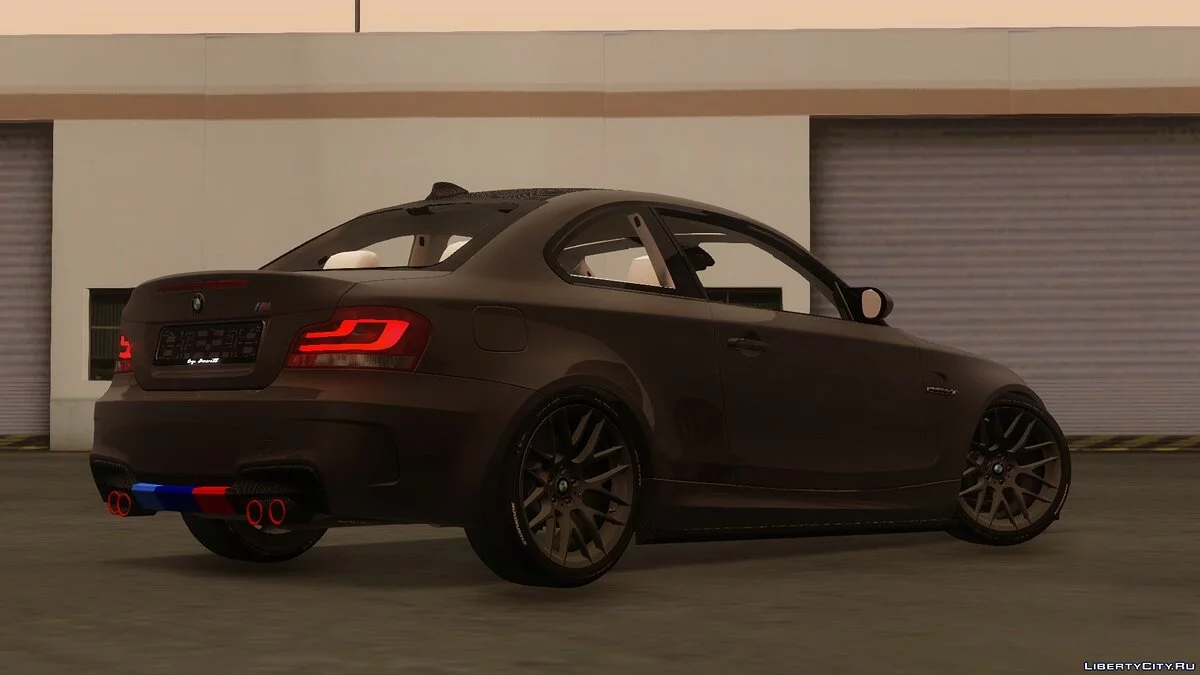 BMW 1M E82 2011 / GTA San Andreas