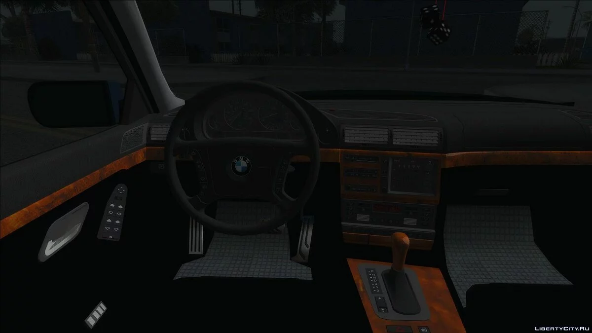 BMW 750i E38 1996 / GTA San Andreas