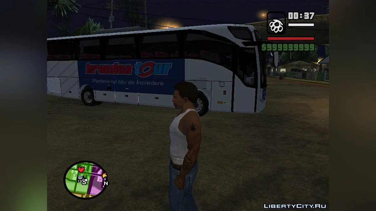 Mercedes Benz Tourismo Brendea Tour / GTA San Andreas