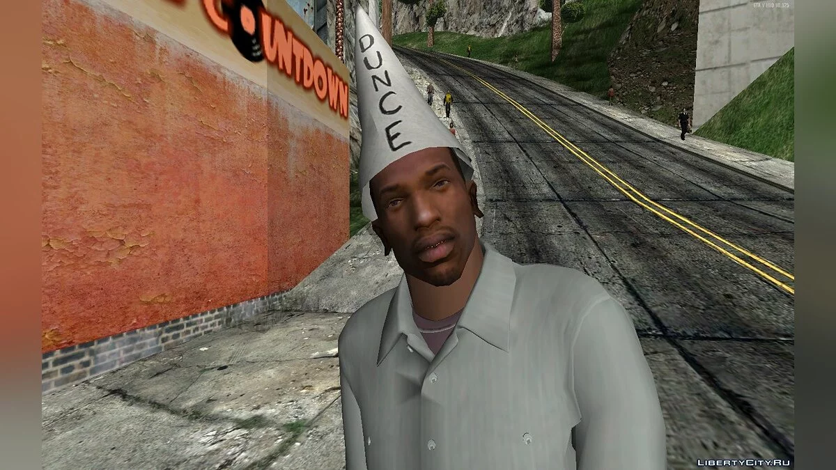 GTA 5 DUNCE CAP / GTA San Andreas