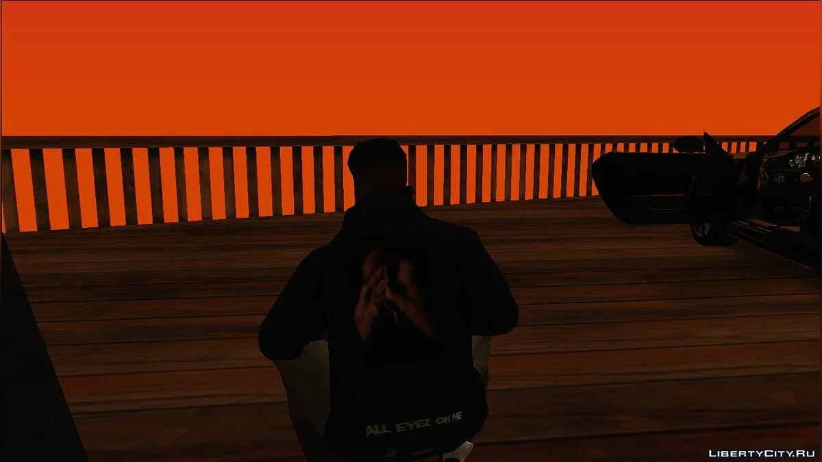 Hoodie avec le rappeur 2Pac / GTA San Andreas
