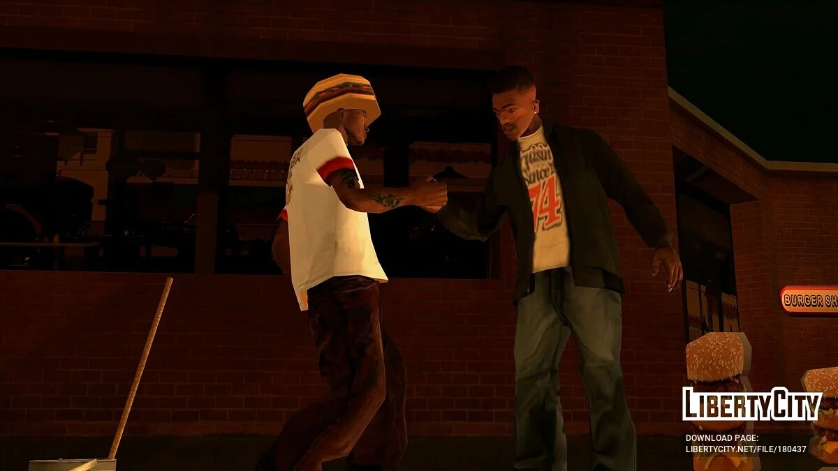Чорна куртка з капюшоном і новою футболкою / GTA San Andreas