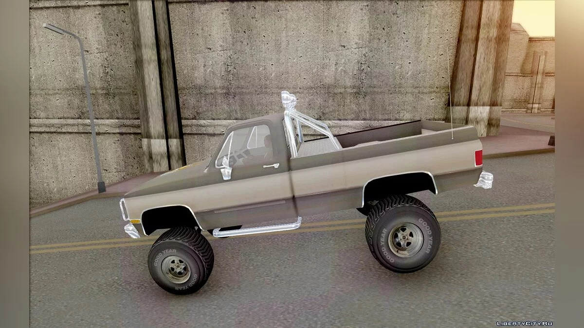GMC Sierra Grande 1985 / GTA San Andreas