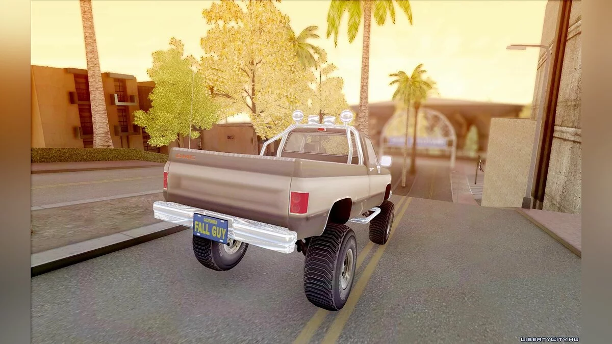 GMC Sierra Grande 1985 / GTA San Andreas