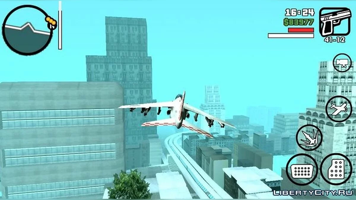 Pas de limite d'altitude de vol / GTA San Andreas (iOS, Android)