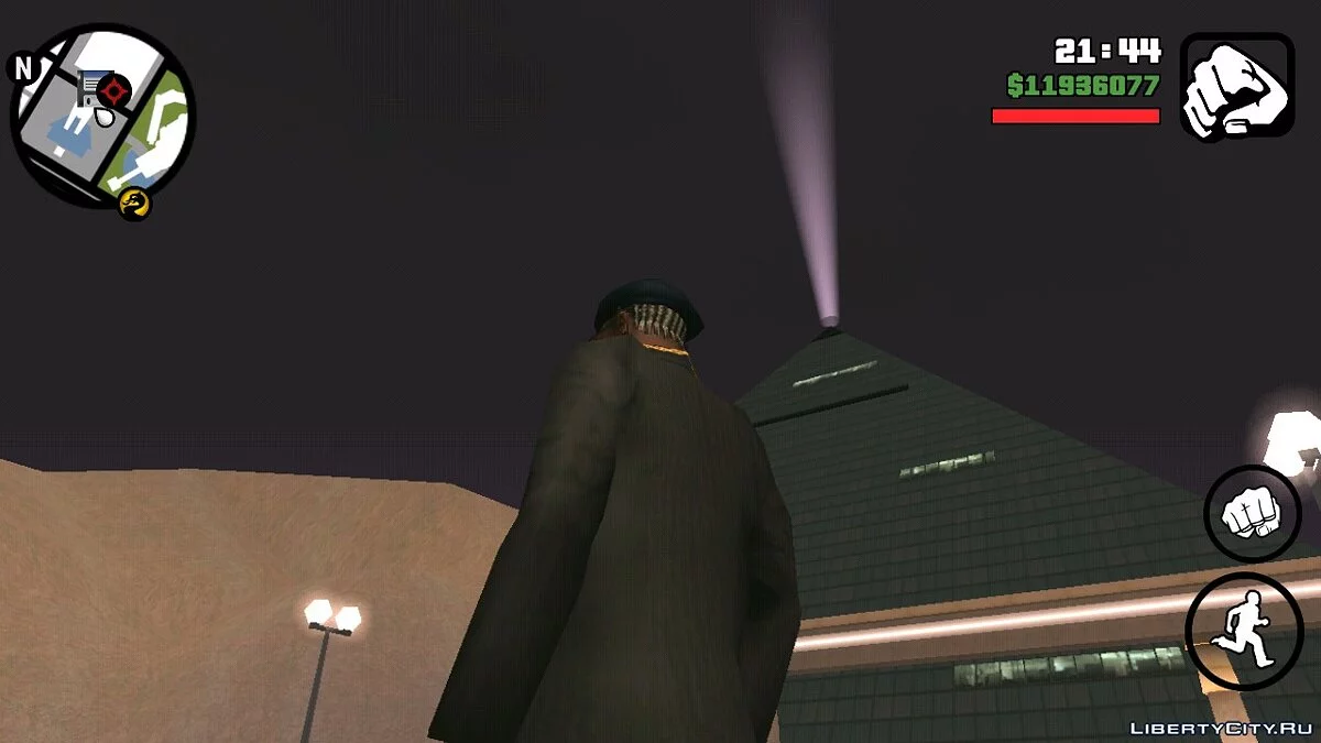 Робочий прожектор на маяку та піраміді / GTA San Andreas (iOS, Android)