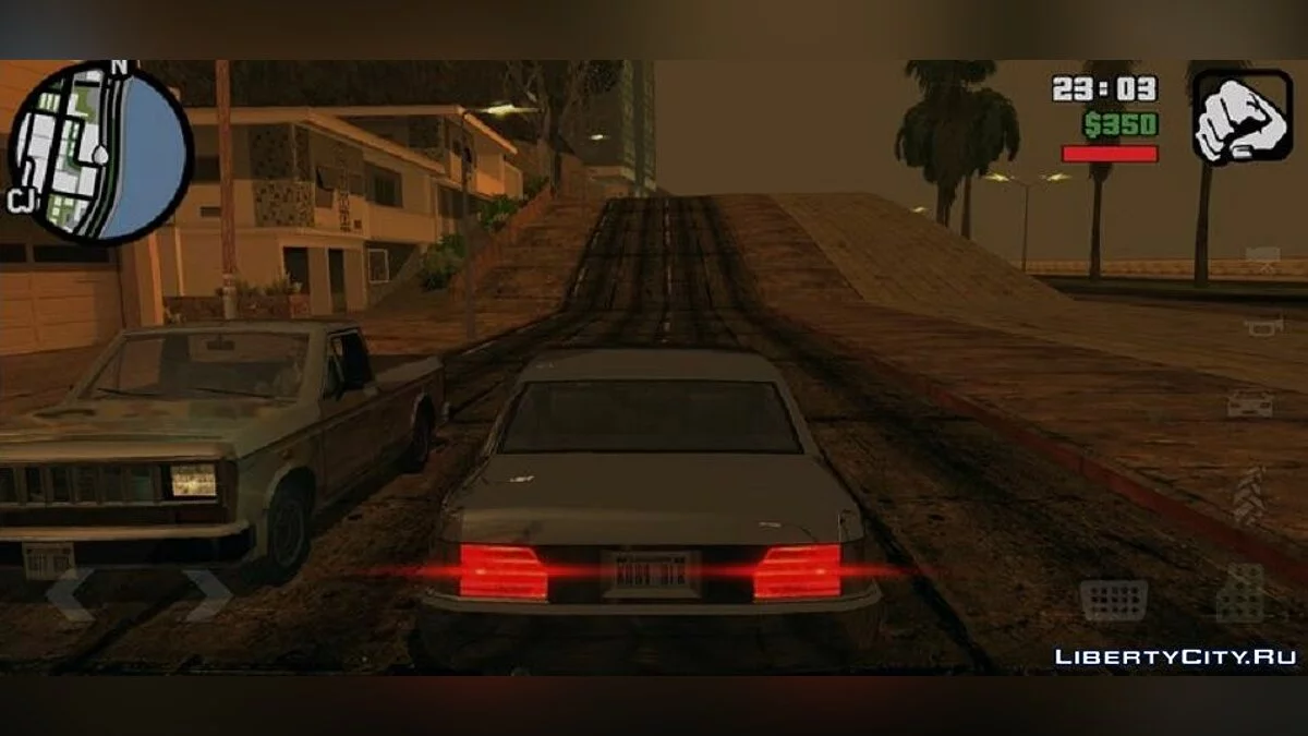 Vue de caméra de voiture à la manière de GTA 5 / GTA San Andreas (iOS, Android)