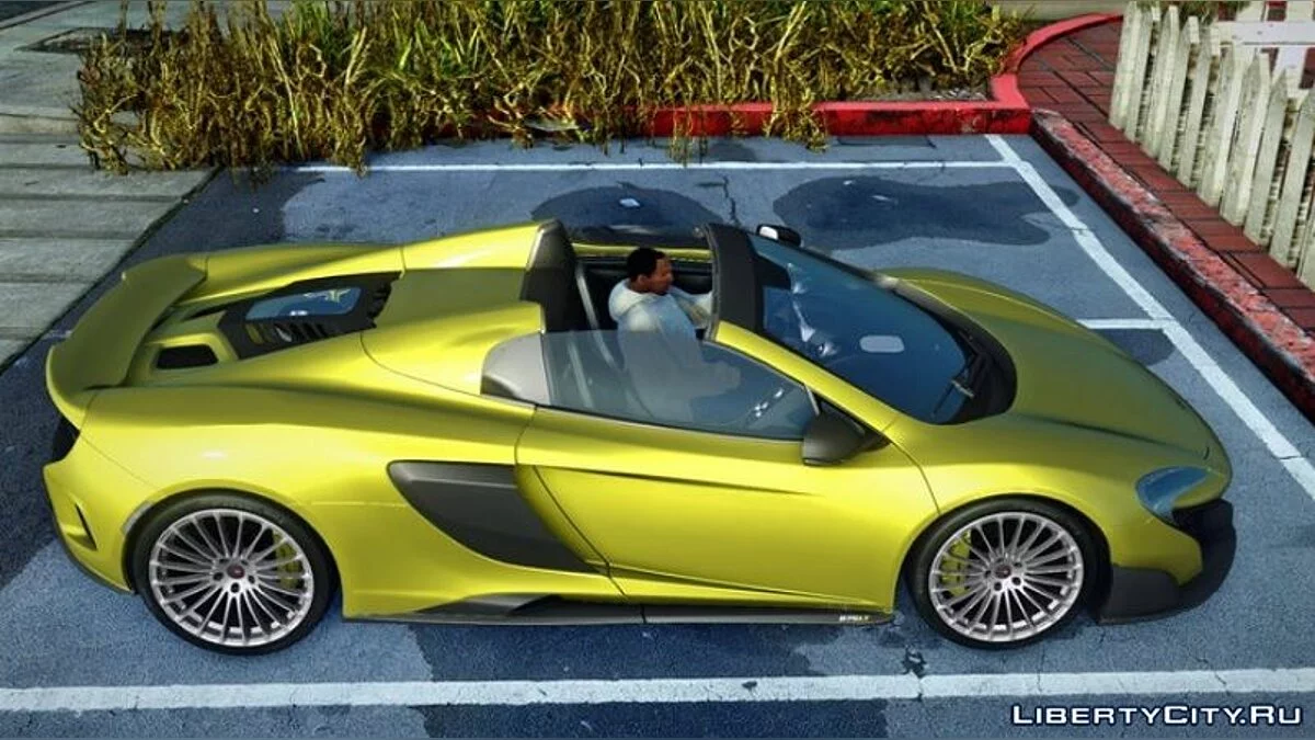 2016 McLaren 675LT Spider / GTA San Andreas