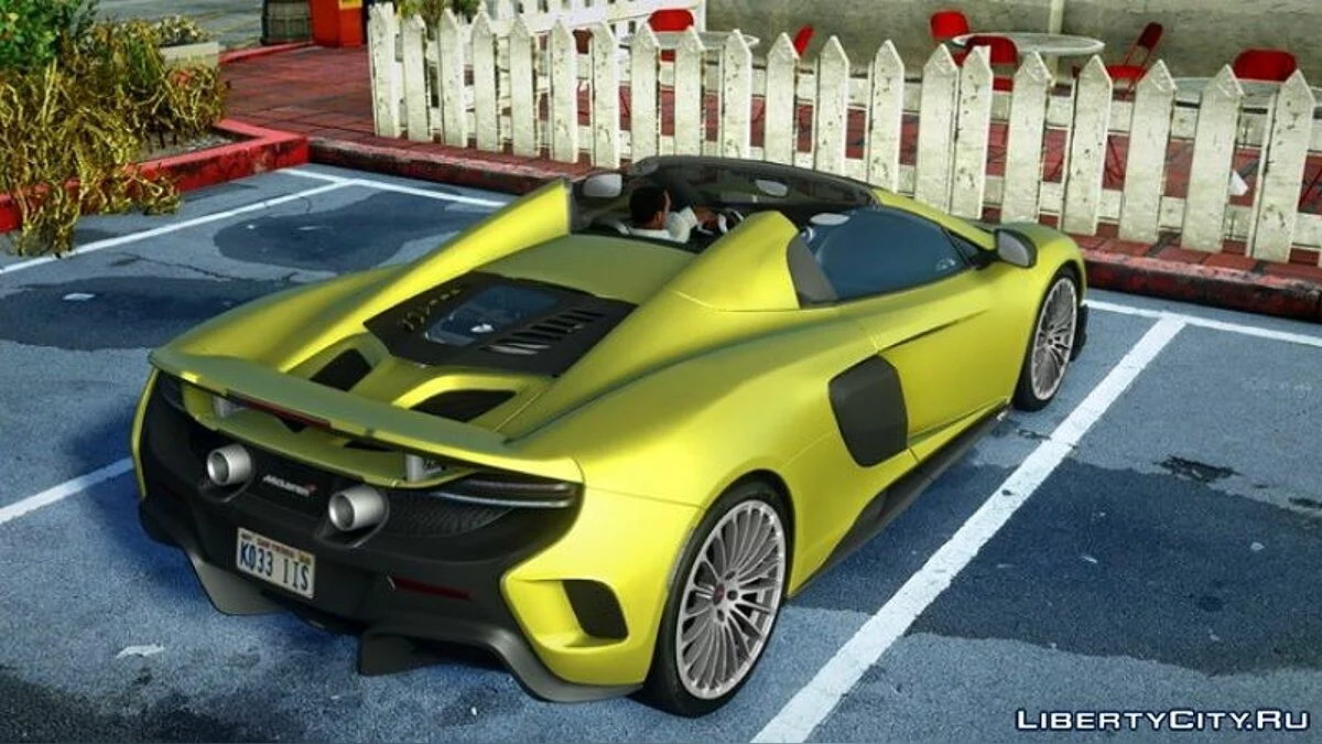 2016 McLaren 675LT Spider / GTA San Andreas