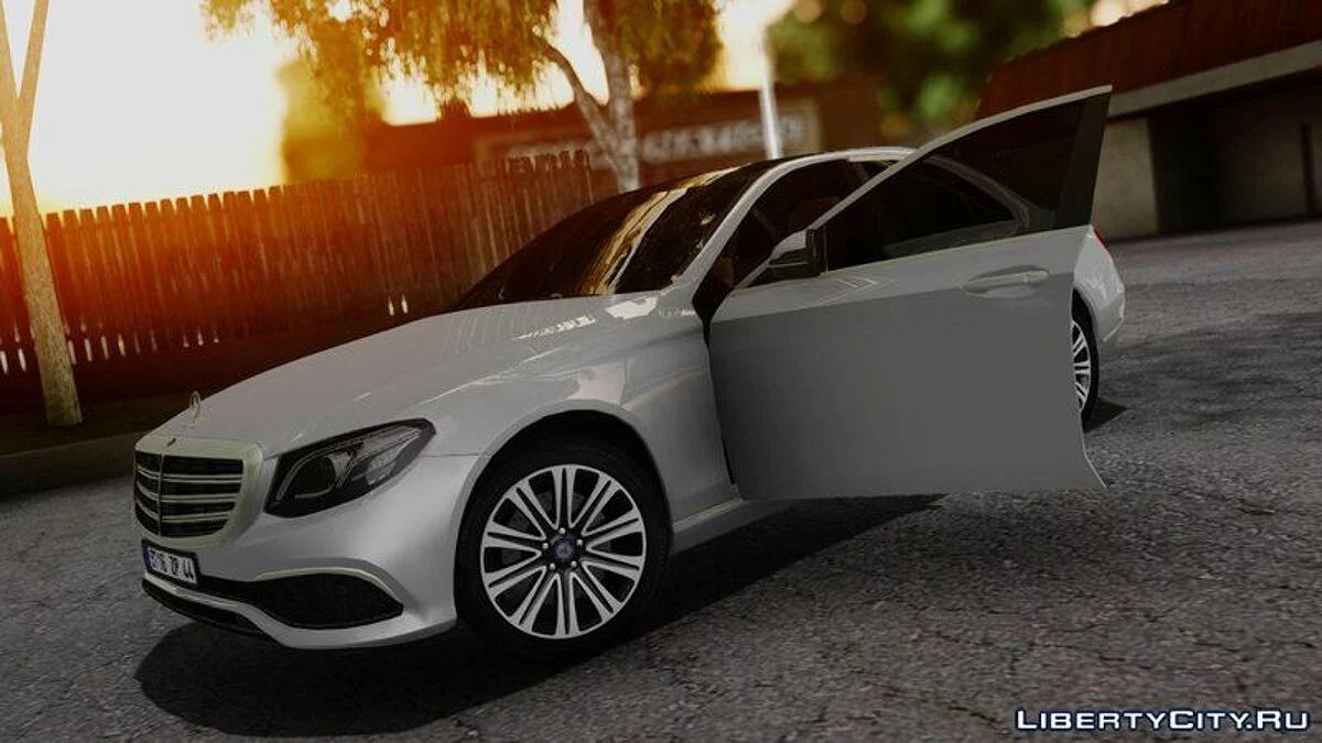 Mercedes Benz E Class 2016 / GTA San Andreas