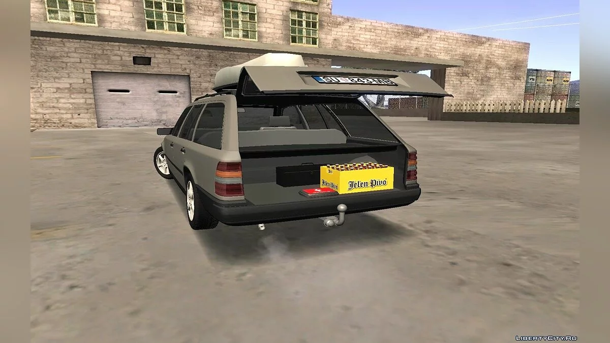Mercedes-Benz E-Class W124 Station Wagon / GTA San Andreas