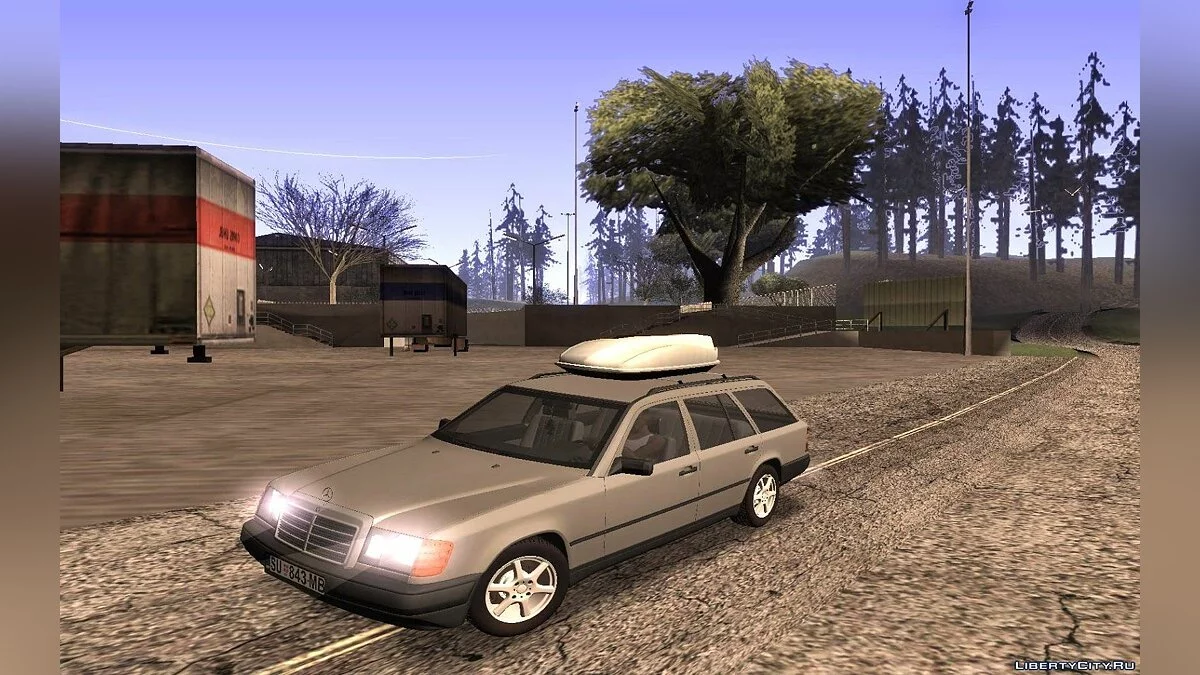Mercedes-Benz E-Class W124 Station Wagon / GTA San Andreas