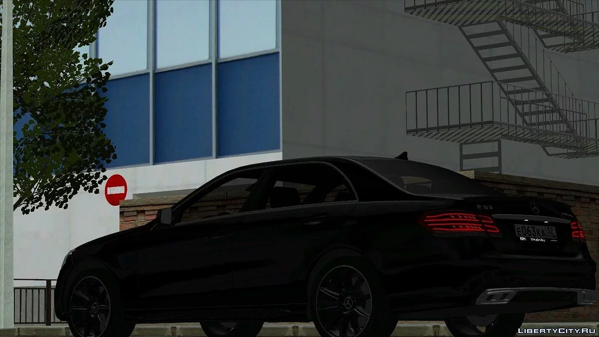 Mercedes-Benz E63 AMG / GTA San Andreas