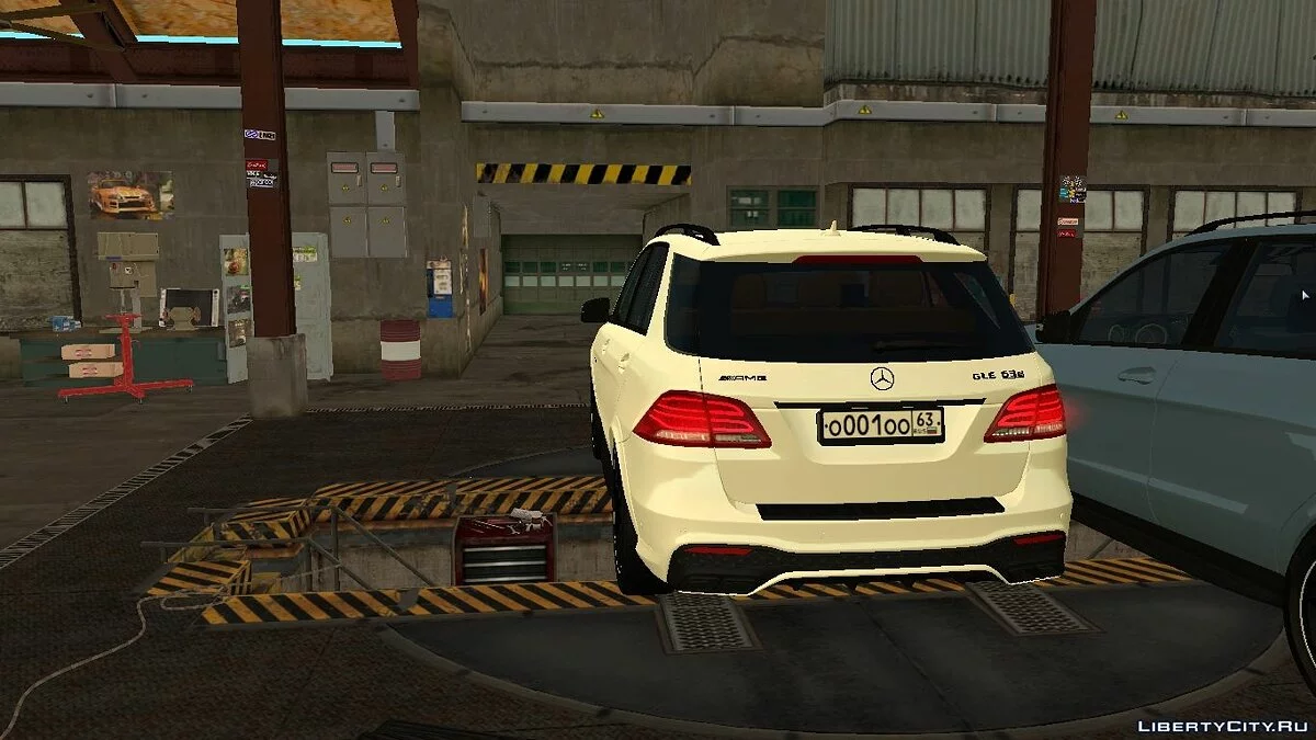 Mercedes-Benz GLE63 com modificação (CCD) / GTA San Andreas