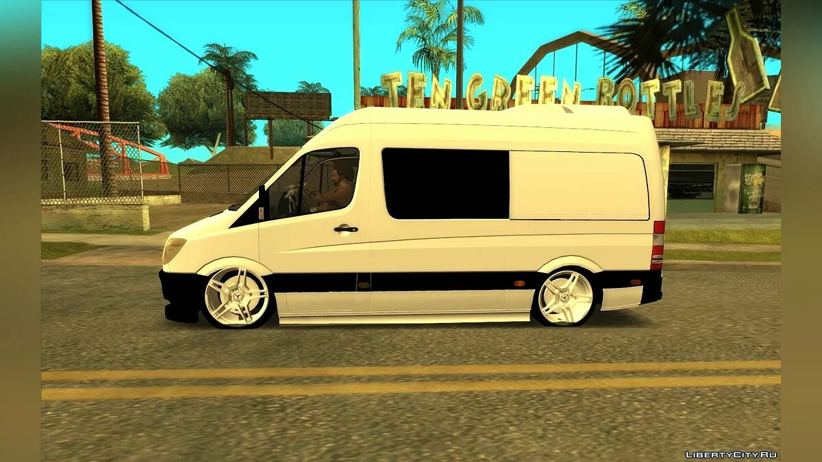 Mercedes-Benz Sprinter 2014 / GTA San Andreas