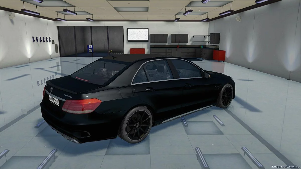 Mercedes-Benz E63 W212 AMG Tuning / GTA San Andreas