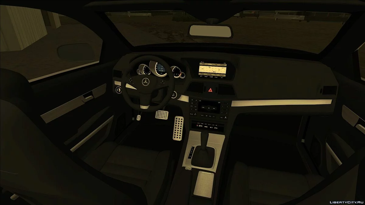 Mercedes-Benz E500 / GTA San Andreas