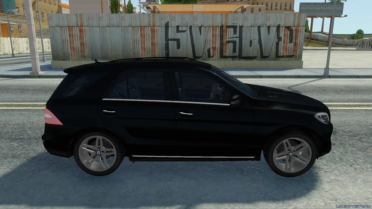 Mercedes-Benz ML Clase 2013 / GTA San Andreas