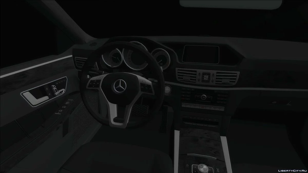 梅赛德斯-奔驰 W212 AMG / GTA San Andreas