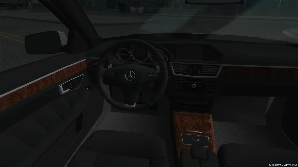 Mercedes-Benz E63 / GTA San Andreas