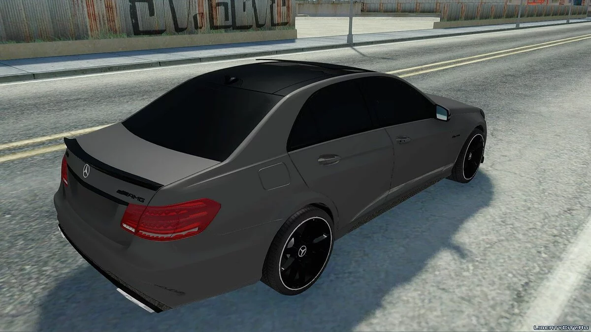 梅赛德斯-奔驰 E63S W212 / GTA San Andreas